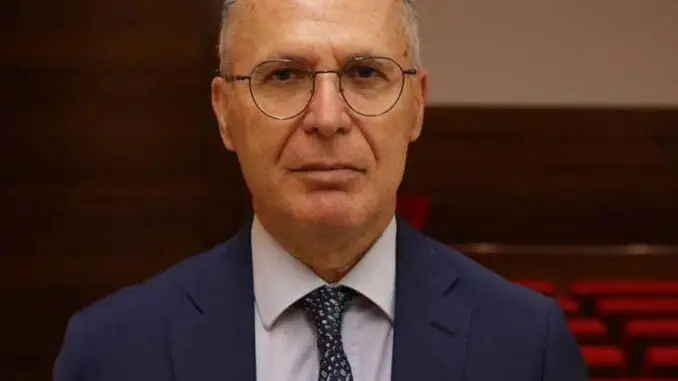 Mastroianni-simit-cop