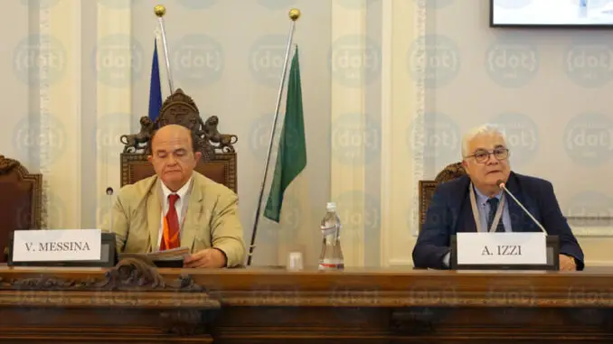 Messina-e-Izzi-cop