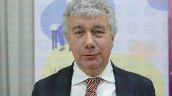 Roberto-Parrella-8-cop