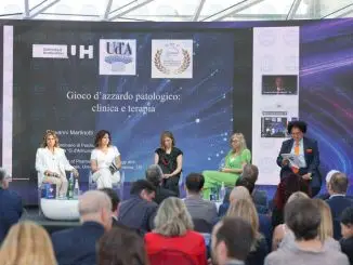 Giulia-Donadel,-Raffaella-Grisafi,-Elisa-Zamagni,-Giorgia-Bondi,-Della-Seta-vop